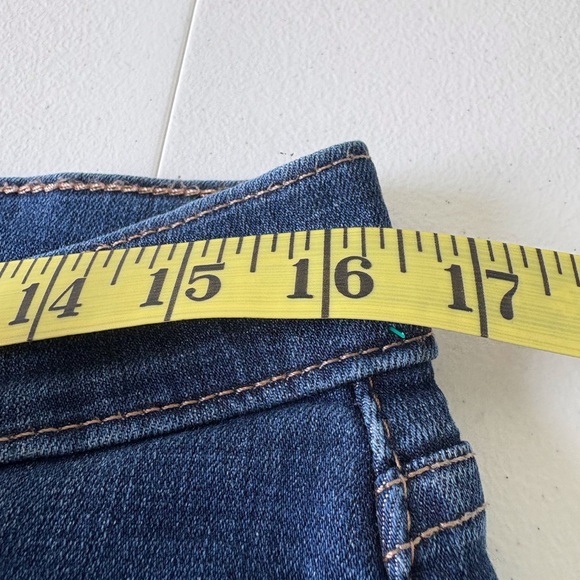 Levi Classic Bootcut Women Size 12 Dark Wash Denim Casual Teacher School - Picture 10 of 12